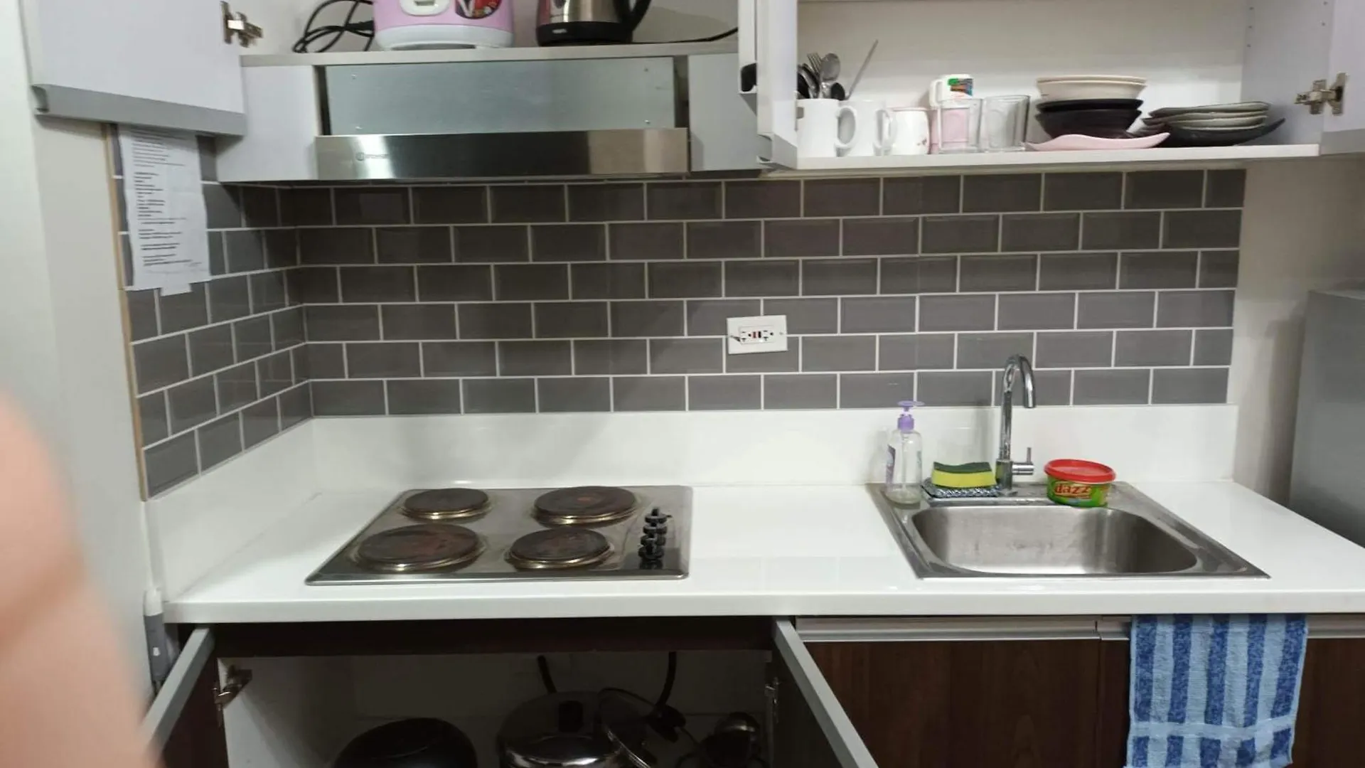 Air Residence 2 Bedroom Makati Manila